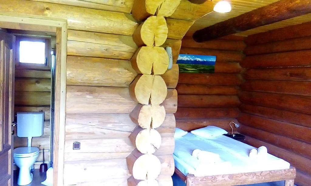 Sîmbăta de Sus Casa Muntelui - Sambataゲストハウス 部屋 写真