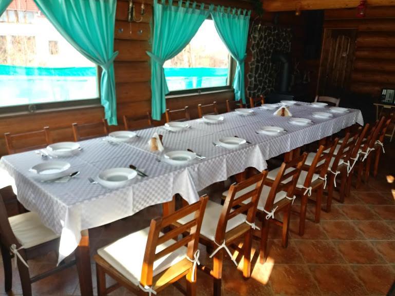 Sîmbăta de Sus Casa Muntelui - Sambataゲストハウス エクステリア 写真