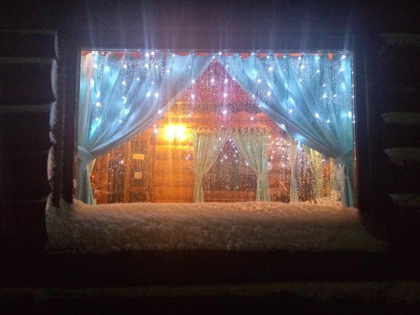 Sîmbăta de Sus Casa Muntelui - Sambataゲストハウス エクステリア 写真